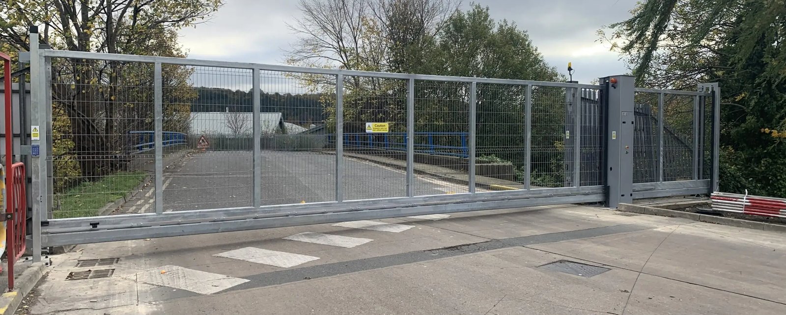 Sliding gate installation and repair in Richmond